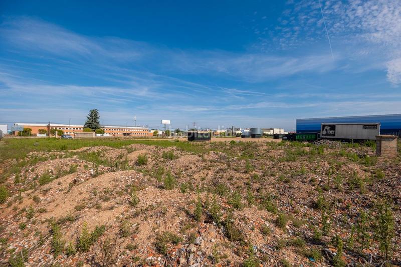 Foto 646f6534-6d9d-499c-bcb4-3fdba078910f. Solar industrial a Marchamalo