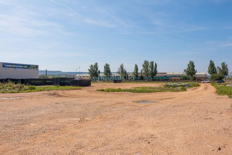 Foto 8540d516-2b6e-4bfb-8eac-58ec32340cf8. Solar industrial a Marchamalo