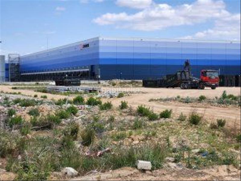 Foto 04a088d9-df69-4911-81b8-b59c522b8828. Terrain industriel dans Marchamalo