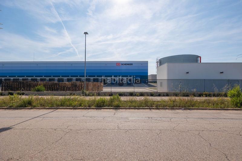 Foto 0973fb2d-db91-468a-b951-8a0ce11c1c38. Terrain industriel dans Marchamalo