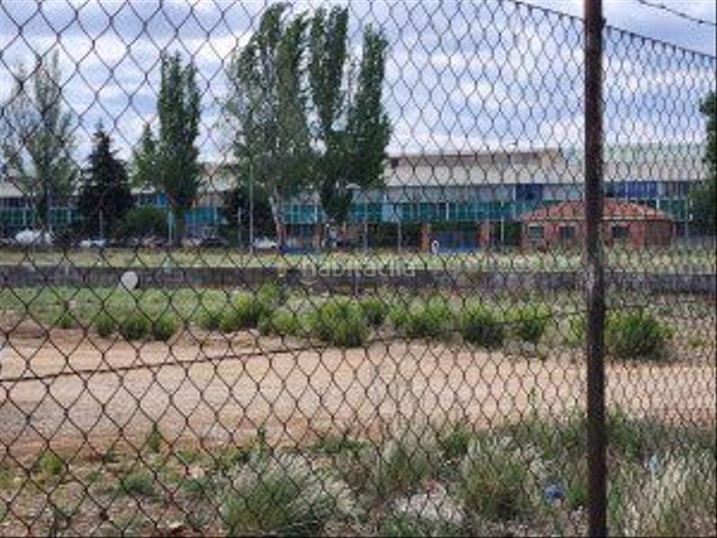 Foto c56bb5bf-d444-4b61-978e-f890b2aed831. Terrain industriel dans Marchamalo