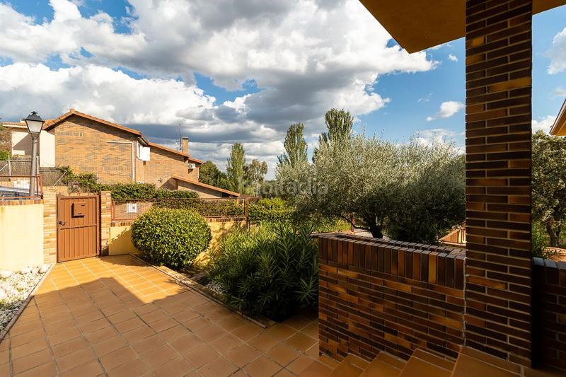 Foto 680a8bfa-3b1e-4817-8461-355712ba9a34. Xalet amb calefacció aparcament piscina a Salud y Alegría - El Lago Torrelodones