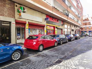 Local commercial à Calle Ramón y Cajal