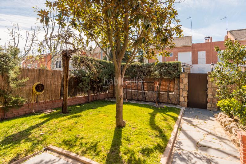 Foto 56674eea-60c1-4ae3-92b2-eb65c5e9cce1. Casa aparellada amb piscina a Pueblo Pozuelo de Alarcón