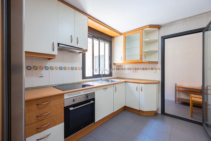 Foto 61d13143-4815-4bc1-a36c-d83d23e2fa6b. Duplex con parcheggio in Santa Bárbara Toledo