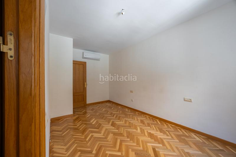 Foto acd482c2-e4be-4078-bb8b-e2945a23639d. Duplex con parcheggio in Santa Bárbara Toledo