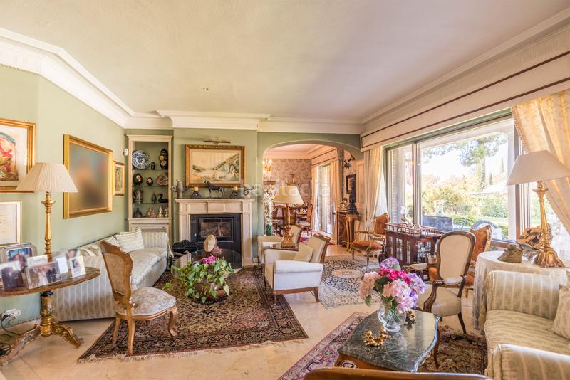 Foto 637fb207-8990-4be1-a35d-7c1ec01a4b34. Chalet mit parking pool in Urbanización Este-Montepríncipe Boadilla del Monte