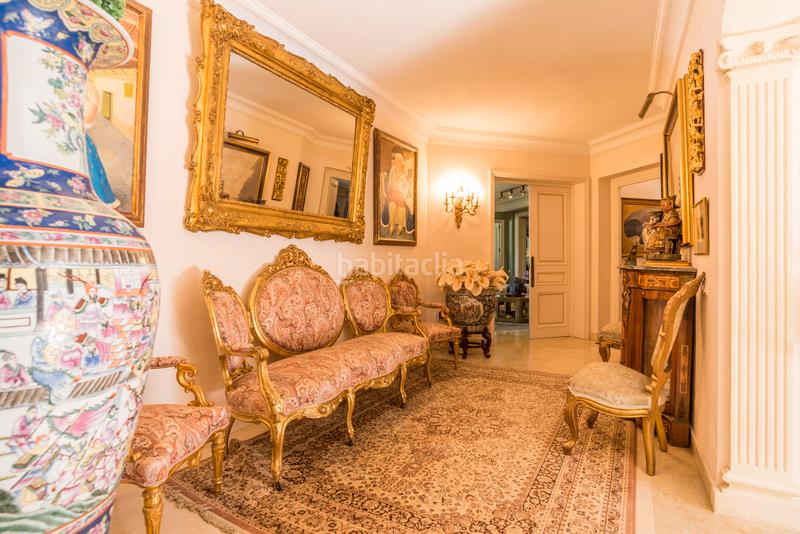 Foto b0dbedf0-0a46-4014-a9ae-436309d5ca02. Chalet mit parking pool in Urbanización Este-Montepríncipe Boadilla del Monte