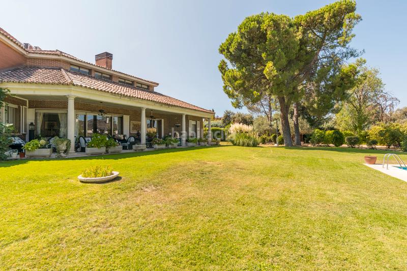 Foto e38789a3-de60-420e-9f45-a07860737212. Chalet mit parking pool in Urbanización Este-Montepríncipe Boadilla del Monte