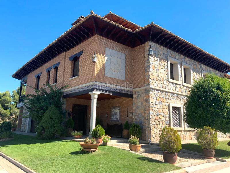 Foto 2bcb5886-97a0-43cc-8344-d9c8dea1911f. Chalet mit parking pool in Los Cigarrales-La Bastida Toledo