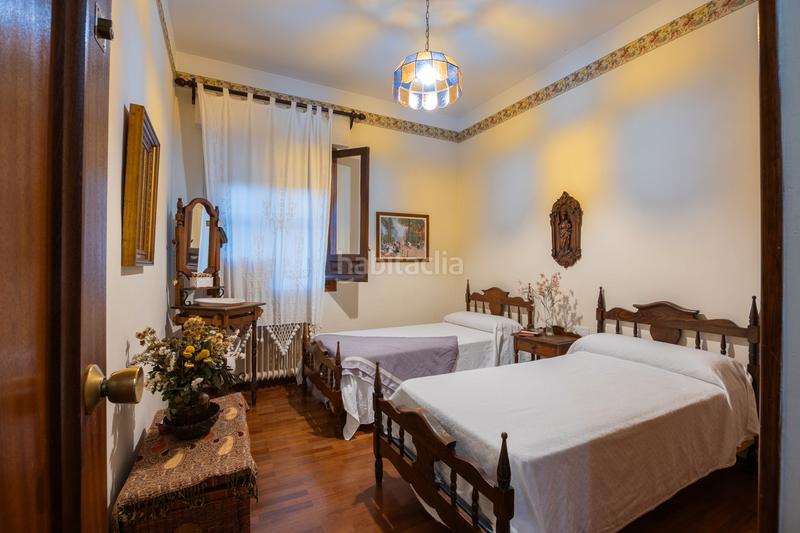 Foto 3d5fc2a6-5d21-4a52-86e6-ce8fb72560dc. Chalet with parking pool in Los Cigarrales-La Bastida Toledo