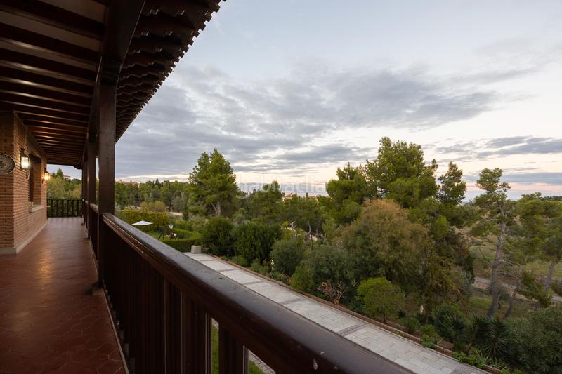 Foto aa5d2f37-1897-451d-8afc-01ecc1a70353. Chalet with parking pool in Los Cigarrales-La Bastida Toledo