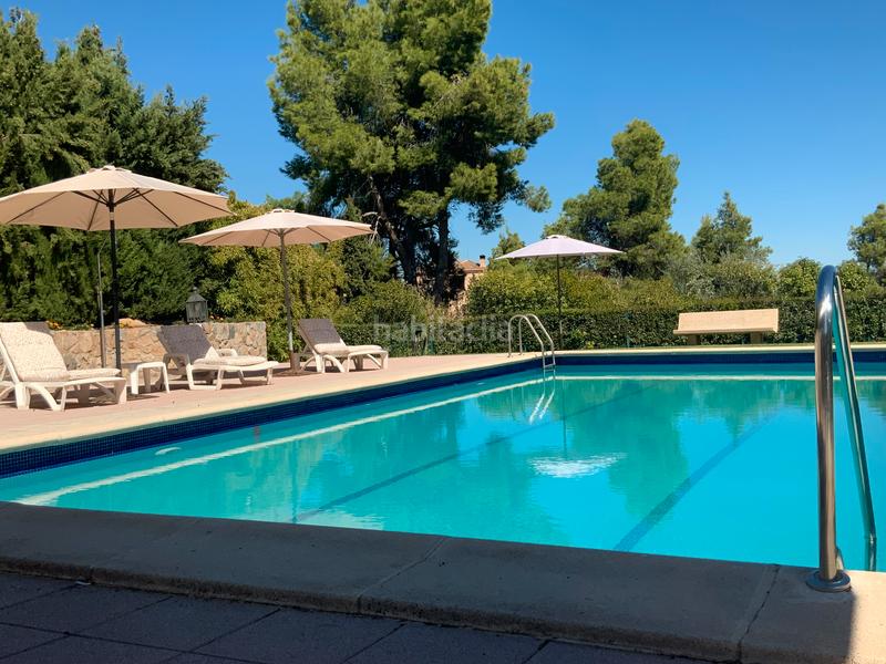 Foto b9ac65bf-f3ff-40f9-b7fe-536c15e7af6f. Chalet with parking pool in Los Cigarrales-La Bastida Toledo