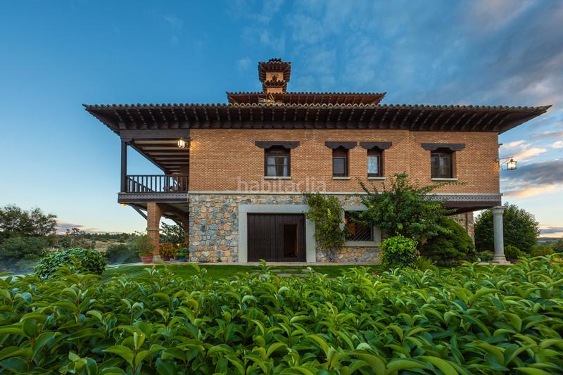 Foto d0b38f03-7799-4ef6-a721-3b6181ca0c7a. Chalet with parking pool in Los Cigarrales-La Bastida Toledo