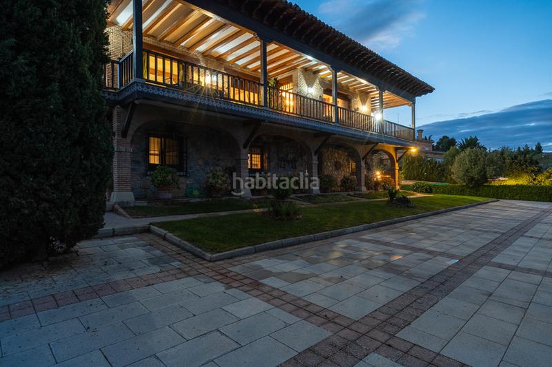 Foto ceac74fd-a3a4-42d2-b470-67b4b0c266b7. Chalet con parcheggio piscina in Los Cigarrales-La Bastida Toledo