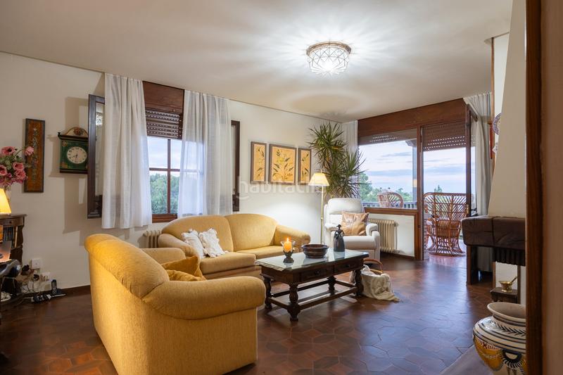 Foto e9df2c14-2365-411b-8b7d-68413f78b483. Chalet con parcheggio piscina in Los Cigarrales-La Bastida Toledo