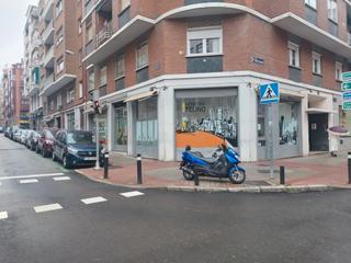 Locale commerciale in Guindalera