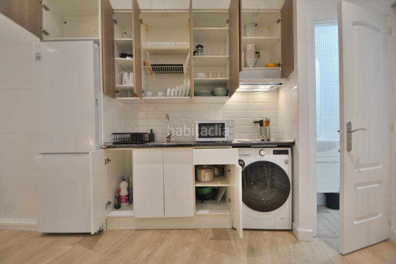 Foto c9b46830-a83d-4f67-a6da-d40a7c305d03. Alquiler estudio en Gaztambide Madrid