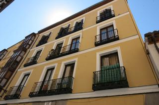 Piso  Calle de la cabeza