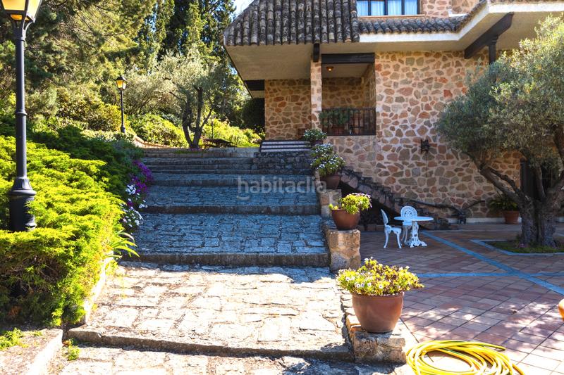 Foto 23392af2-5d2a-4184-8378-86671e3e0e96. Chalet mit heizung pool in Los Cigarrales-La Bastida Toledo