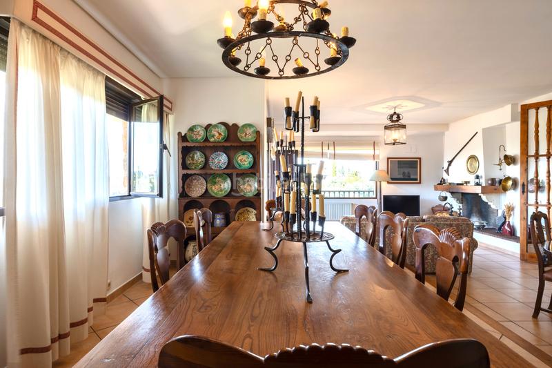 Foto daf1fe18-ff9b-4c83-b785-c31f875e7d91. Chalet en Los Cigarrales-La Bastida Toledo