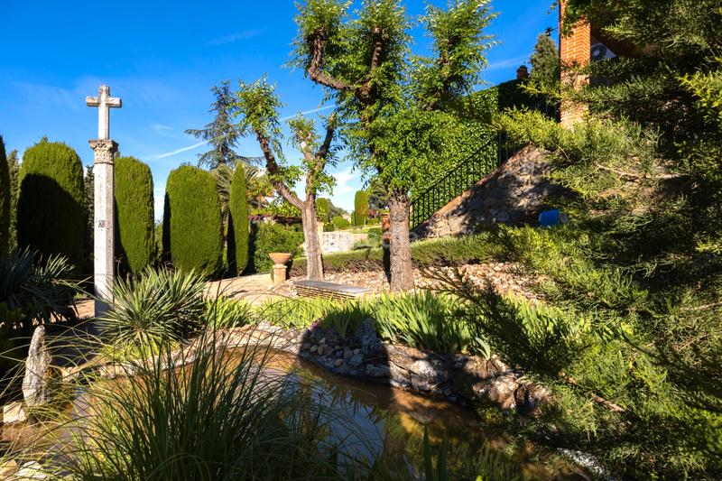 Foto 8bfdc10a-09f4-455e-92dd-50df4a8d1ffe. Chalet con riscaldamento parcheggio piscina in Los Cigarrales-La Bastida Toledo