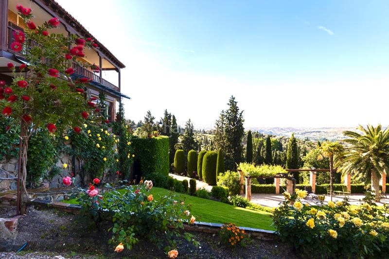 Foto 8e6cd1ca-cc28-4c94-9db6-60e1b6ec62a5. Chalet con riscaldamento parcheggio piscina in Los Cigarrales-La Bastida Toledo