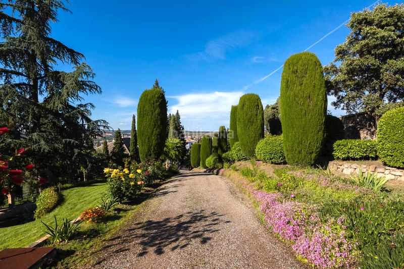 Foto bf2219fd-e2d3-444f-b7b3-37e22ca2db4e. Xalet amb calefacció aparcament piscina a Los Cigarrales-La Bastida Toledo