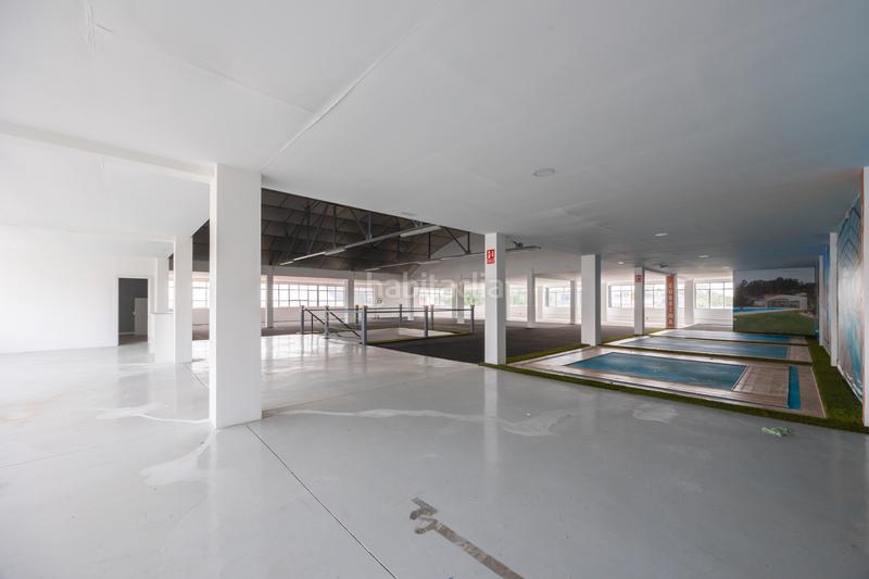 Foto 51ebf3f6-74ad-4569-8272-3cd0f31ff93b. Nave industrial en avenida de castilla 9 en Montserrat-Parque Empresarial San Fernando de Henares