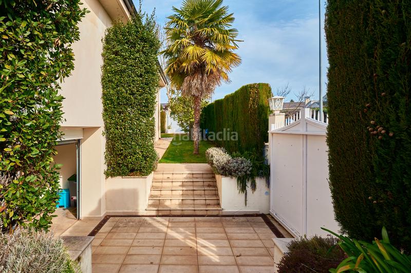 Foto 4487360b-5357-4e57-9939-14c43cc91d6b. Chalet with heating parking in Los Arcos-Viviero Colmenar Viejo