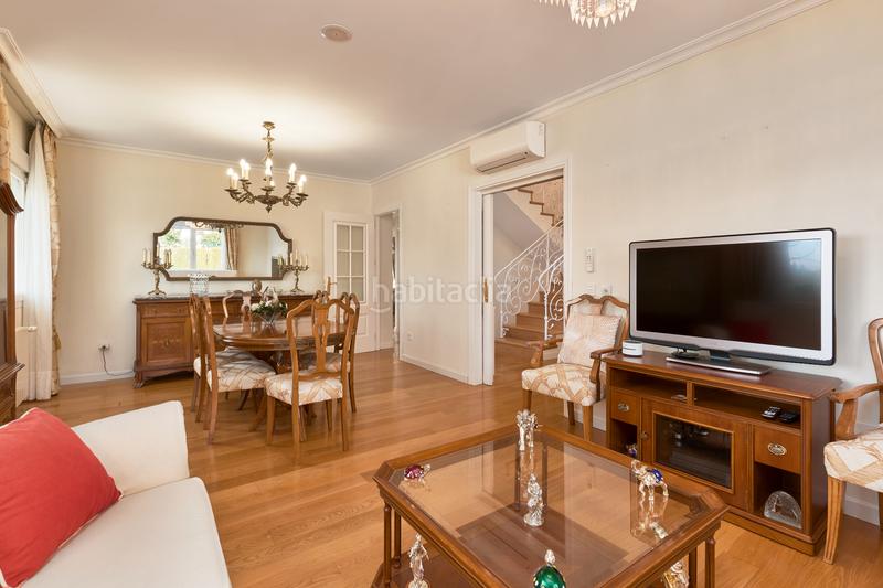 Foto b542e2d1-880f-47e5-893c-2fc1eafae055. Chalet with heating parking in Los Arcos-Viviero Colmenar Viejo