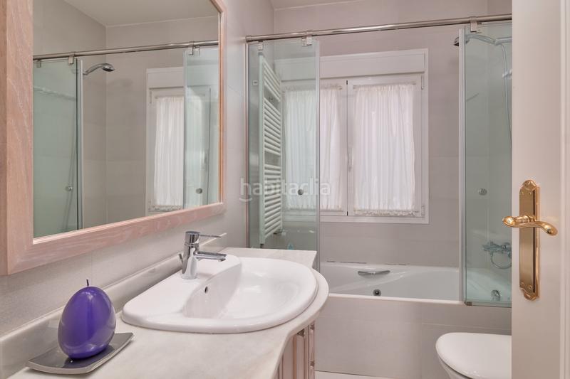 Foto ee95e297-6b49-4051-be64-8985ddb0ca09. Chalet with heating parking in Los Arcos-Viviero Colmenar Viejo