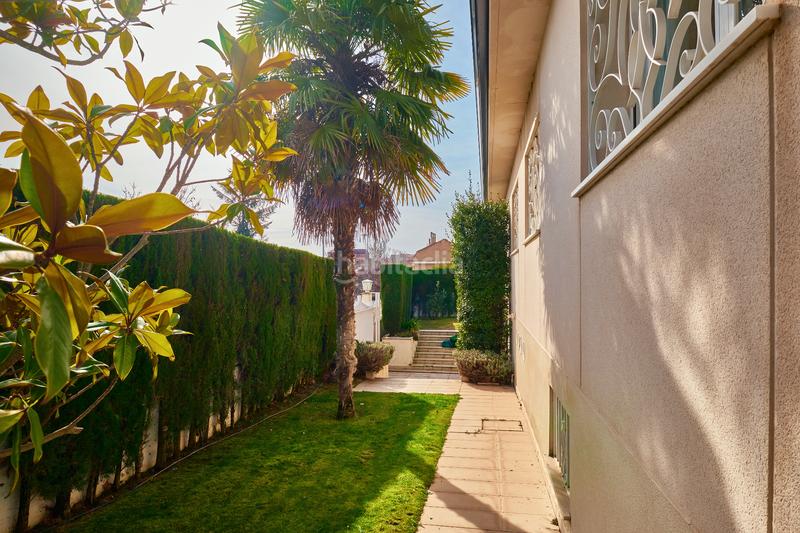 Foto bf8cd9ee-3573-4a4d-83c1-96fb8d24aa88. Chalet con riscaldamento parcheggio in Los Arcos-Viviero Colmenar Viejo