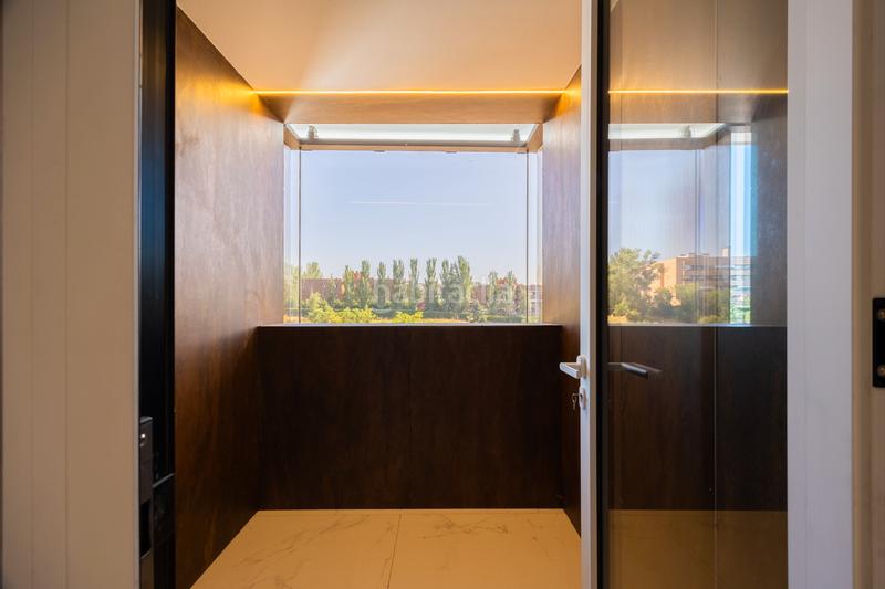 Foto 00a6a857-c8bd-4eae-af8f-3cc6106bfd11. Location appartement dans avenida de luis garcía cereceda 3 dans Pozuelo de Alarcón