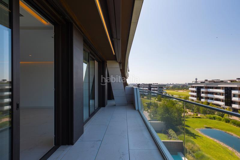 Foto 343262f9-9bb5-4531-86b3-58325a0159aa. Location appartement dans avenida de luis garcía cereceda 3 dans Pozuelo de Alarcón