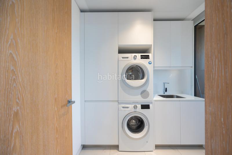 Foto 606f90b9-a3b7-4b26-b048-3fc05c198ab9. Location appartement dans avenida de luis garcía cereceda 3 dans Pozuelo de Alarcón