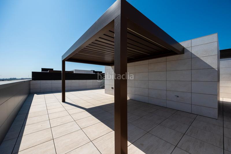 Foto 663b1a91-6b9b-43a3-a156-243bcbd85698. Location appartement dans avenida de luis garcía cereceda 3 dans Pozuelo de Alarcón