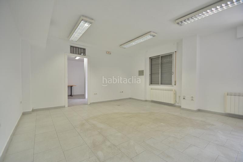 Foto 30066a78-98d0-4aa9-8866-c56811317089. Location bureau avec chauffage dans Peñagrande Madrid