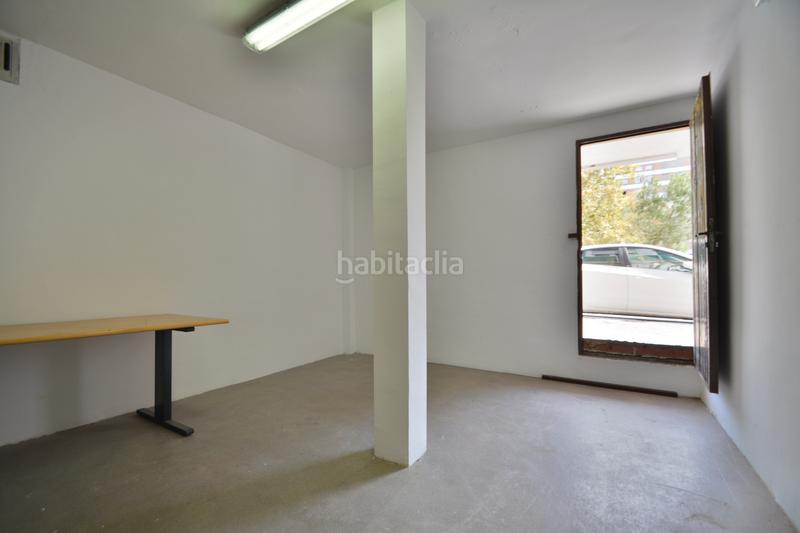 Foto cec76264-13f4-4a5e-80c3-8fc471f025c2. Miete büro mit heizung in Peñagrande Madrid