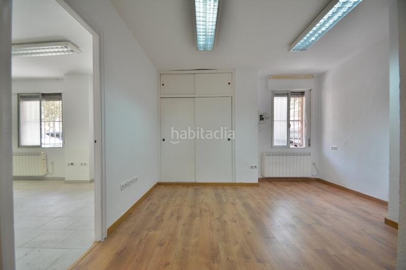 Foto 8cff240e-de43-444f-944b-e938c2e262dd. Alquiler oficina en Peñagrande Madrid