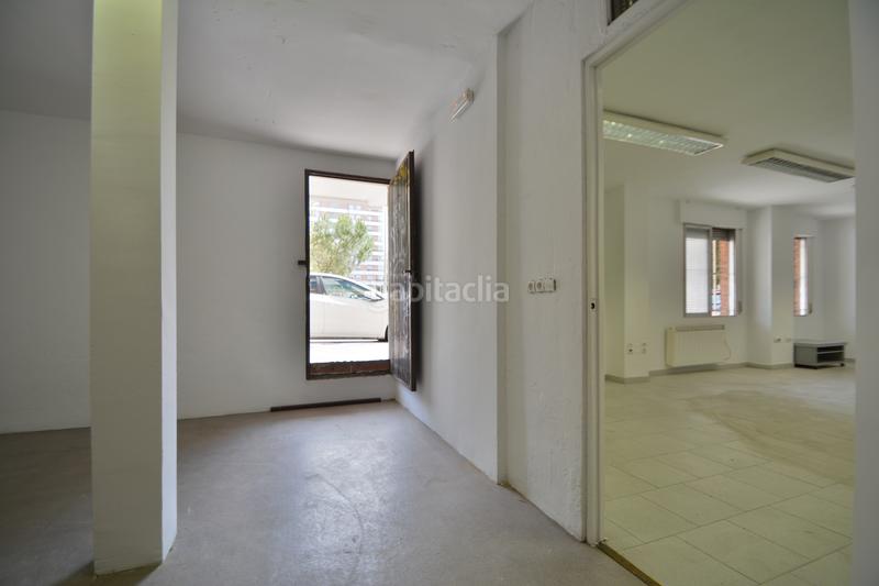 Foto 562a53af-2c80-4016-8741-07057108873e. Affitto ufficio con riscaldamento in Peñagrande Madrid