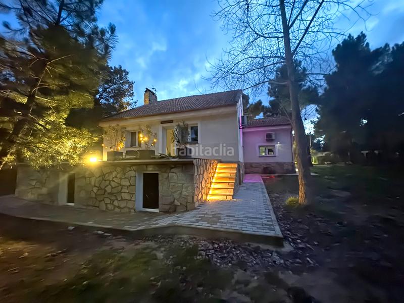 Foto 0111d492-4925-4eed-9a85-60e59154705c. Chalet dans calle de los nardos 301 dans Marugán