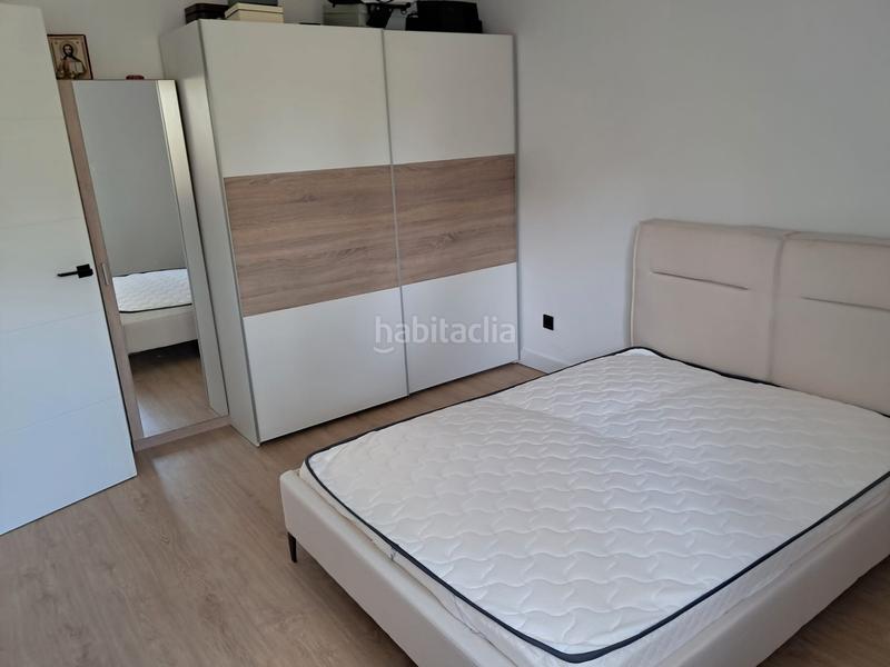 Foto 31af71ad-57a9-4f4a-8dc4-c6dcfa9ed36e. Chalet dans calle de los nardos 301 dans Marugán