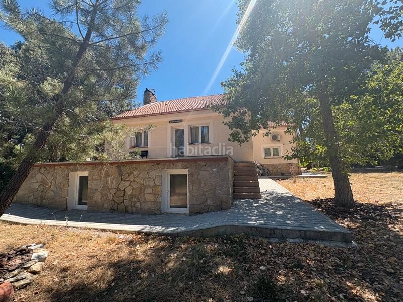 Foto cd84e02f-7d3e-4298-ad78-65896d26b6f2. Chalet dans calle de los nardos 301 dans Marugán