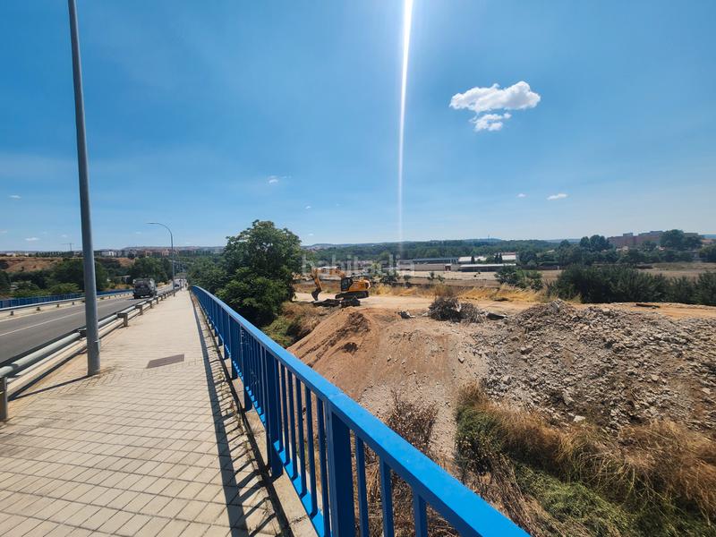 Foto baf20439-3d5d-4997-9569-70b2890d4b7a. Terreno residencial en Marchamalo