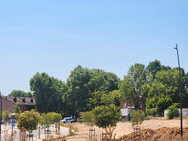 Foto de74d8b1-c632-4f2b-978b-49359ffe3c5c. Terreno residencial en Marchamalo