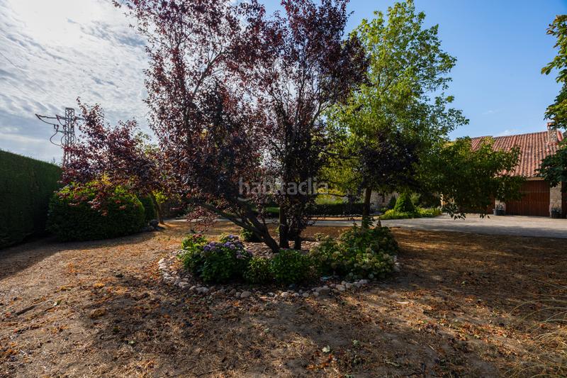 Foto ecde5985-a0b7-4571-834d-e05dbf1184c1. Chalet en Torrecaballeros