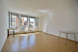 Etagenwohnung in Calle Mayor 58