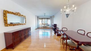 Flat in Calle del Aviador Zorita 12