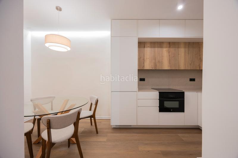 Foto 727e6239-20f0-450f-a40f-6ba64f327c28. Location appartement dans calle de santa cruz de marcenado 32 dans Madrid